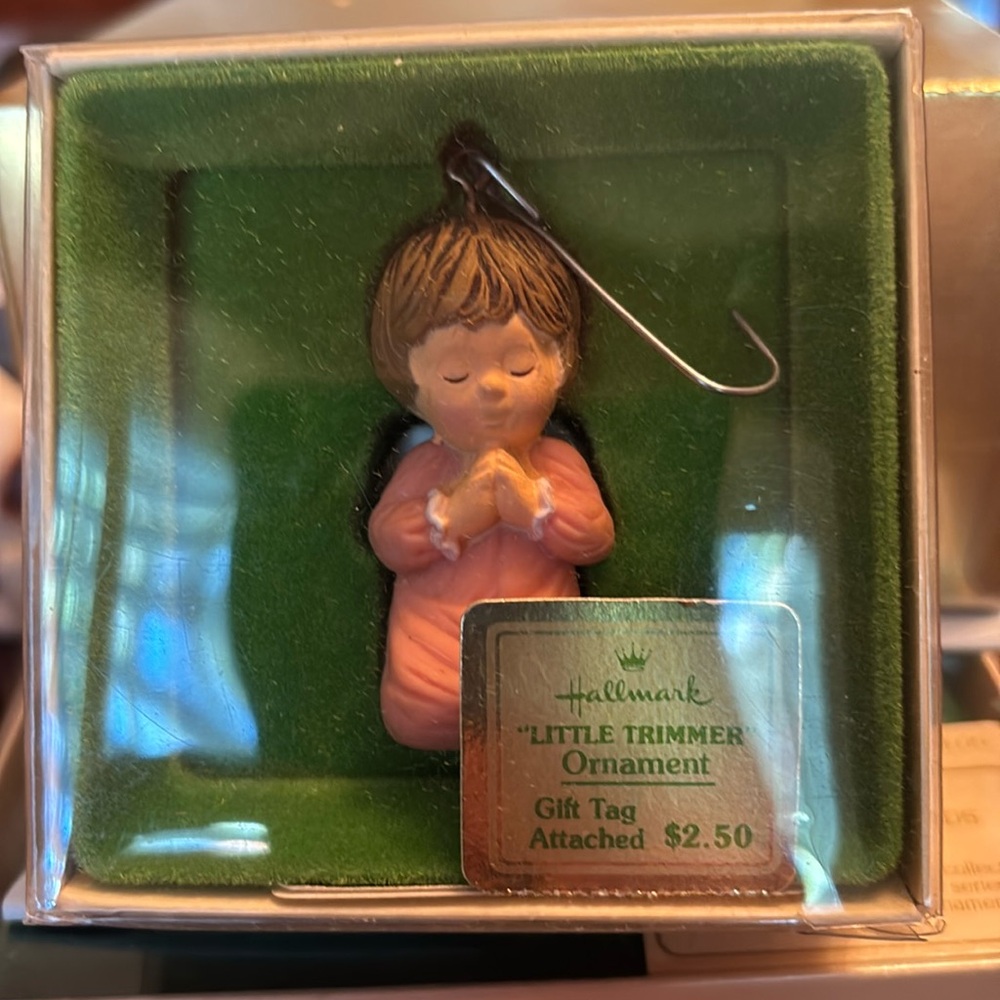 1978 Vintage Ornament - “Little Trimmer Praying Angel”